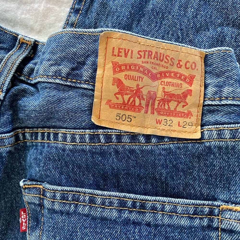 Levi’s 505 men’s jeans